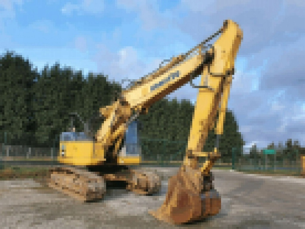 Komatsu PC228USLC-3E0