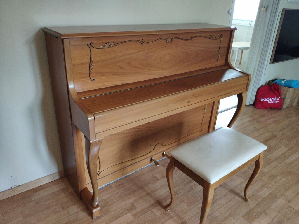 Piani no - IBACH !!!