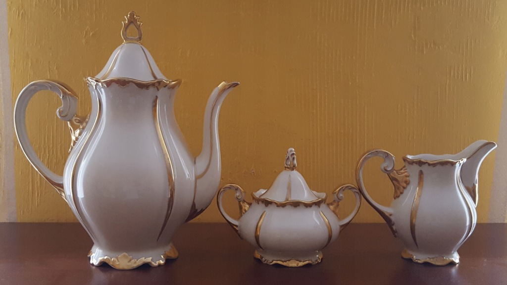 Zestaw Żary Sorau dzbanek mlecznik cukierniczka