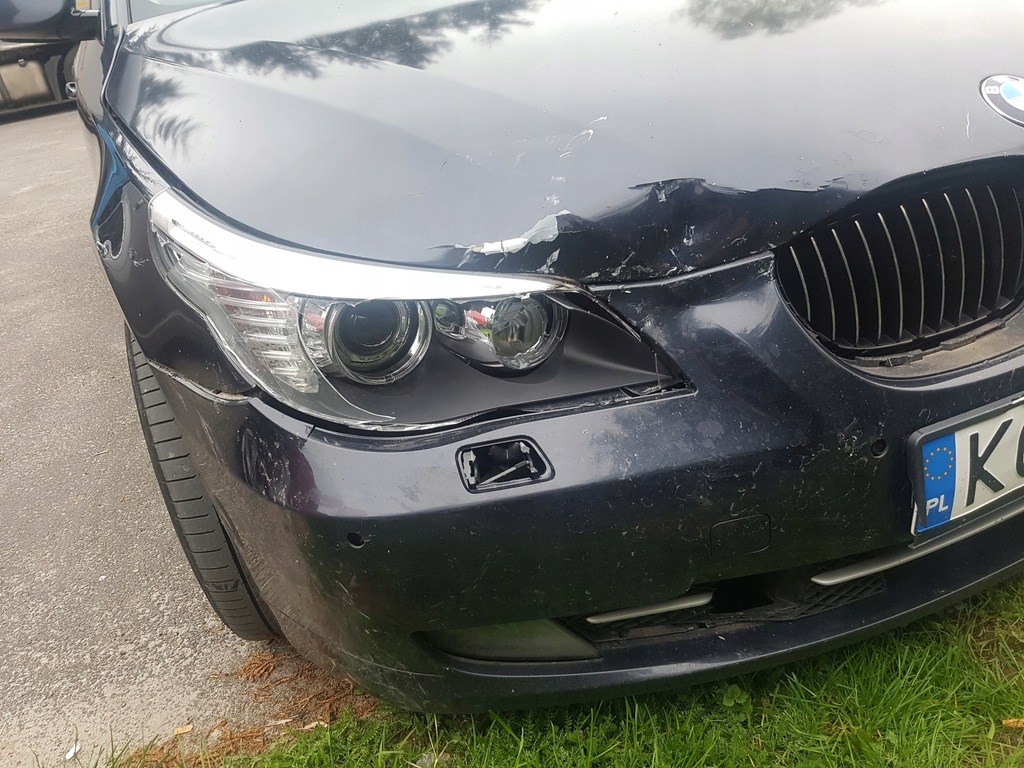 BMW 535 Lekko uszkodzony Sedan 8114494781 oficjalne