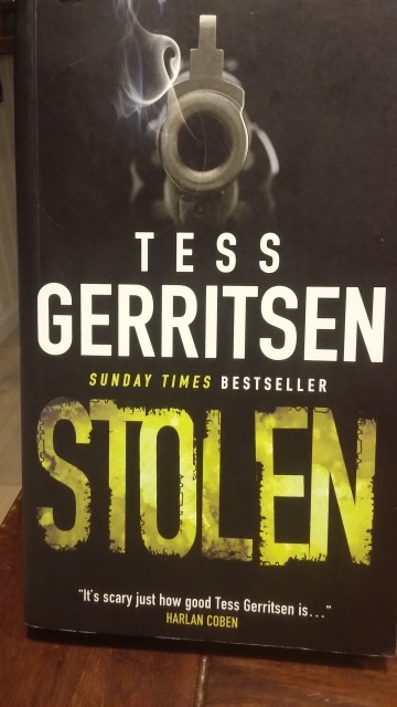 KSIĄŻKA ANGLOJĘZYCZNA Tess Gerritsen - Stolen