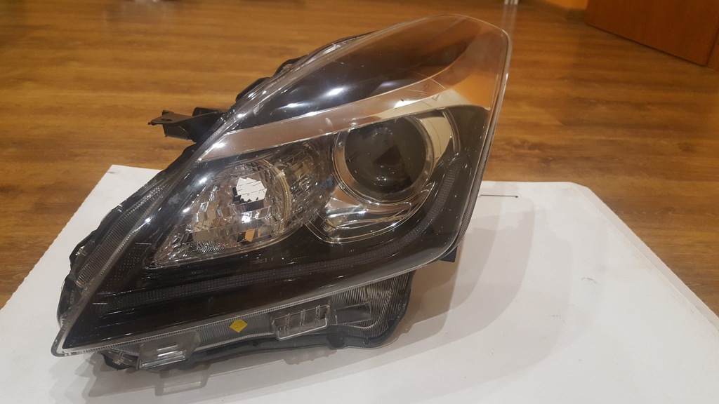 LAMPA PRZEDNIA LEWA SUZUKI BALENO XENON 15/16/17R