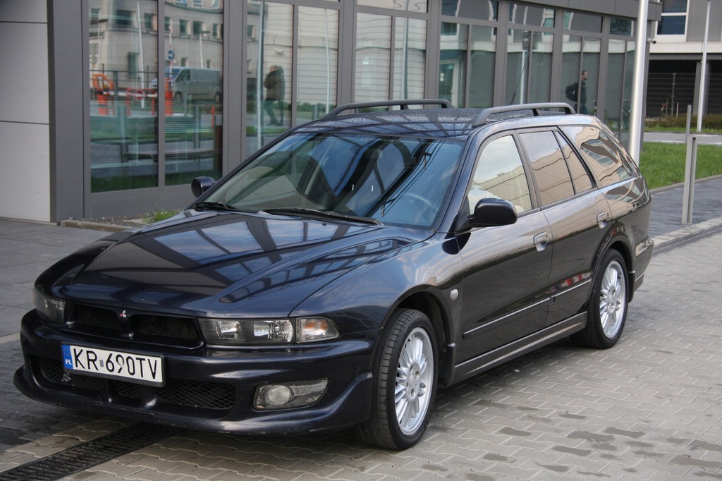 Mitsubishi Galant VIII 2,5L V6 2000r