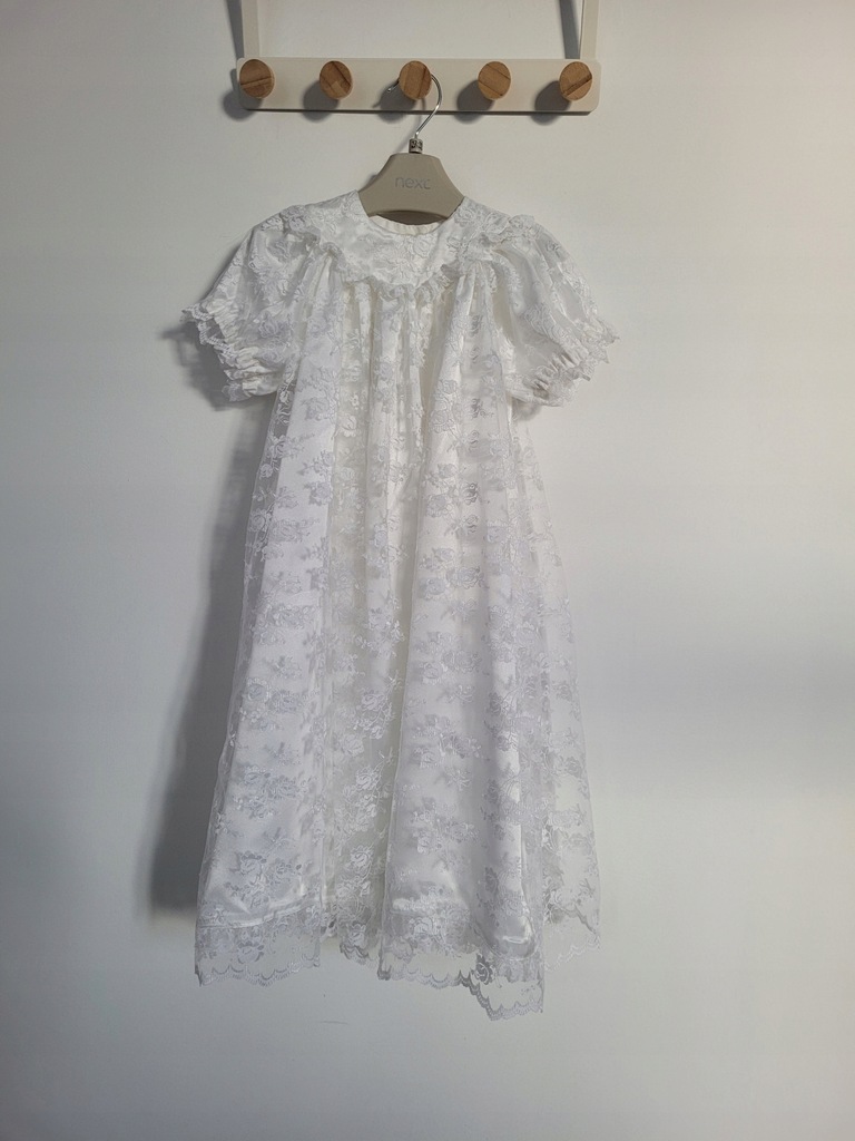 Biała długa suknia sukienka do chrztu ubranko