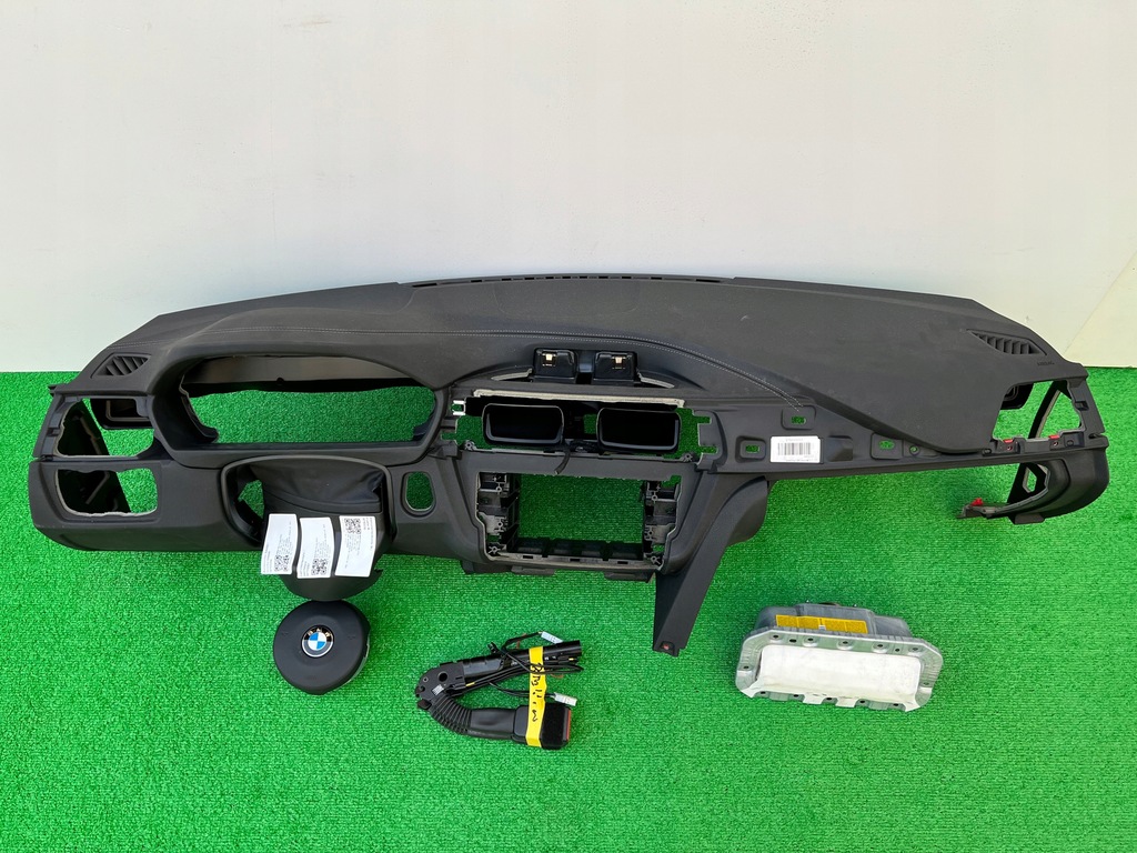 BMW M4 F82 F83 4 F32 F33 LCI LIFT KONSOLA AIRBAG 11453826510