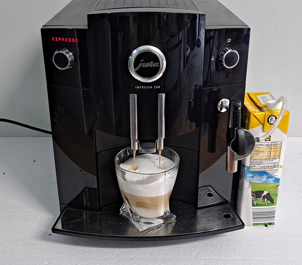 JURA IMPRESSA C60 Typ688 15022 ll gen. pol.menu 12637412825
