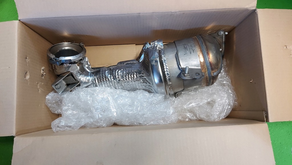 FILTR CZĄSTEK STAŁYCH DPF 2.0 D LR088326 GJ325G267AF LAND ROVER JAGUAR