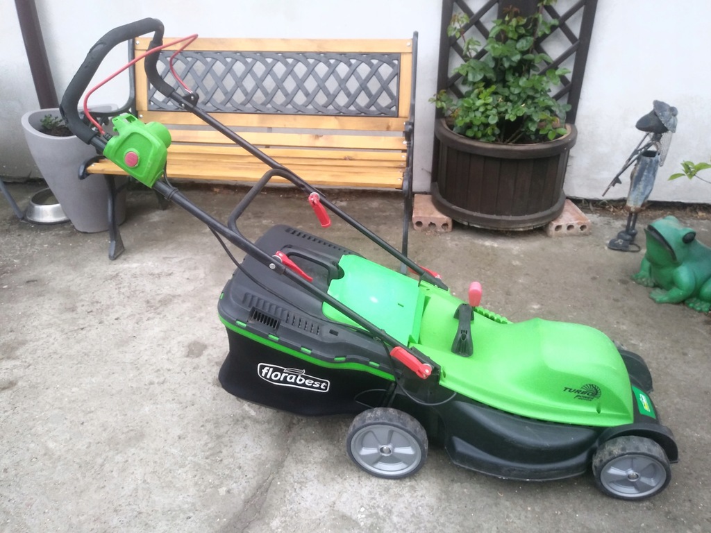 KOSIARKA ELEKTRYCZNA FLORA BEST 1800W 44CM