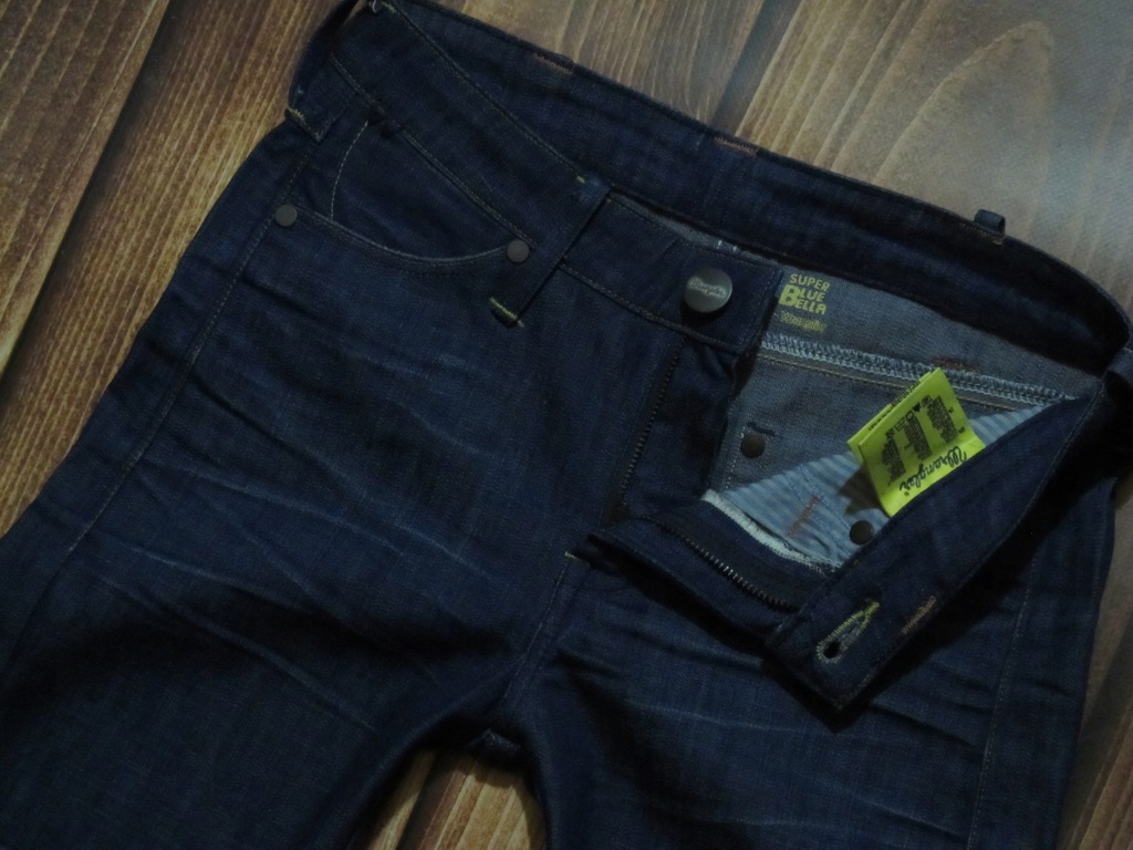 WRANGLER- JERRY- RURKI- OLD SCHOOL- pas 68 cm