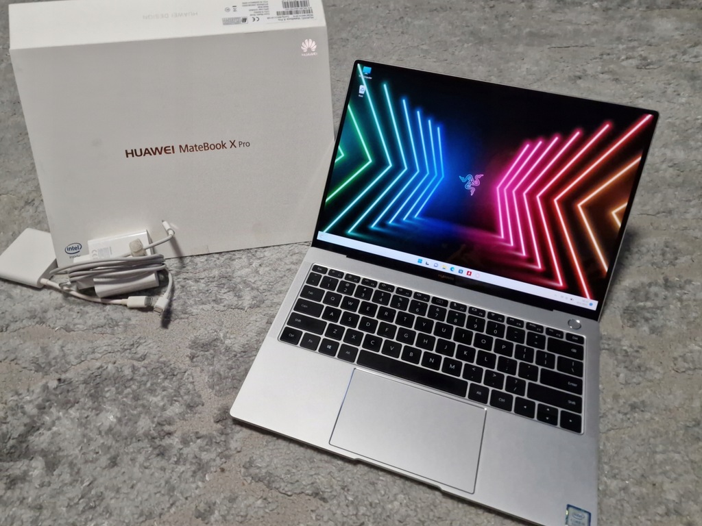 Idealny Huawei MateBook X Pro 13,9 " i5 8/256