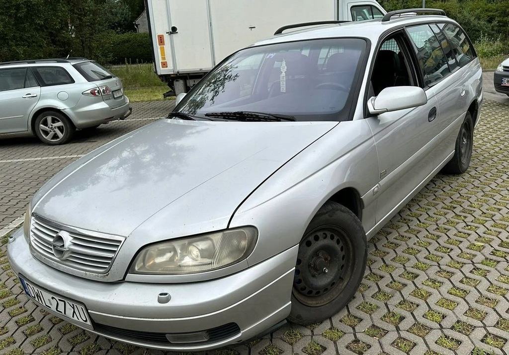 Opel Omega 2.2 Diesel 2002 r Okazja Xenon, skora