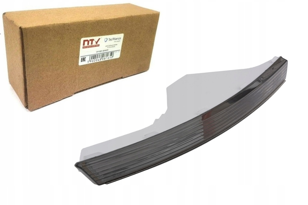 KIERUNKOWSKAZ W ZDERZAK PASSAT B6 2005-2010 PRAWY