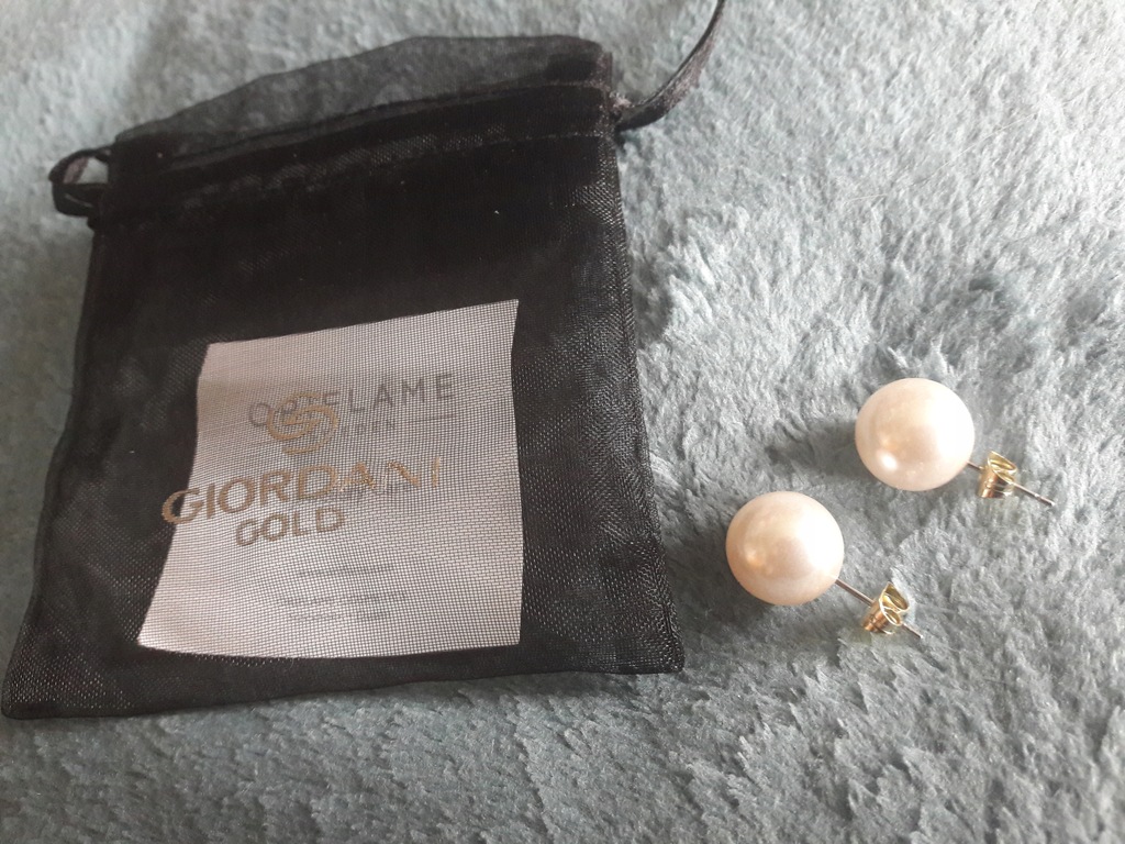Kolczyki złote z perłą