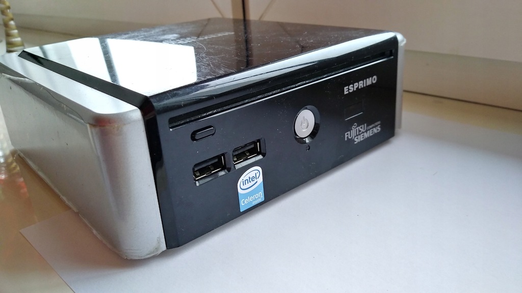 Mini PC Fujitsu ESPRIMO Q 5020 Windows 7