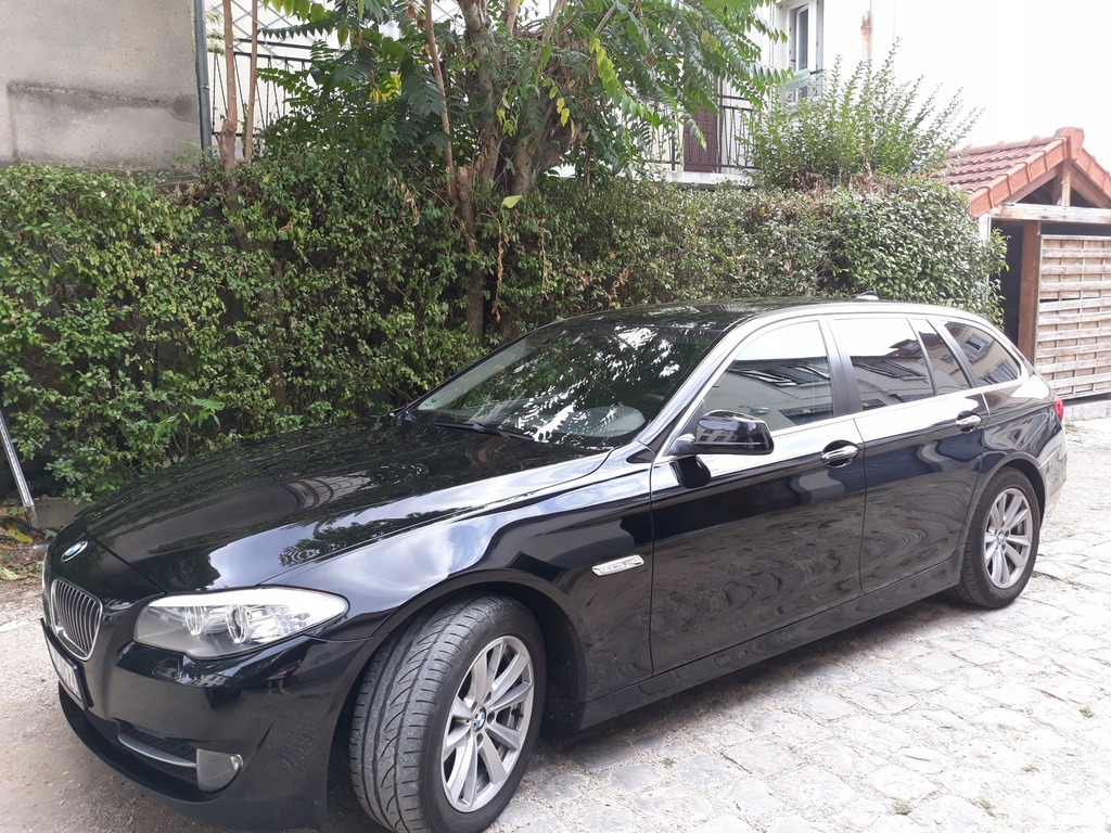 BMW 5 Touring (F11) 525 d xDrive 218 KM