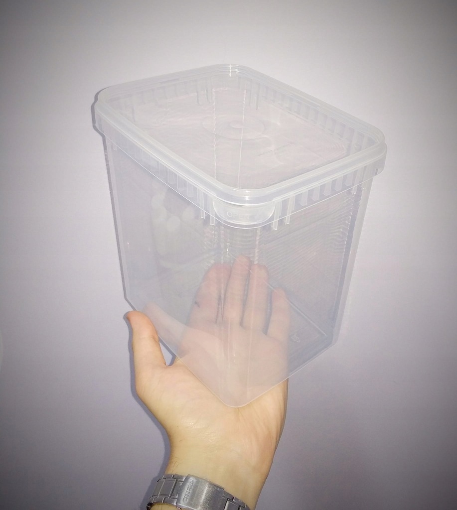 Pojemnik - na gatunki nadrzewne i podziemne