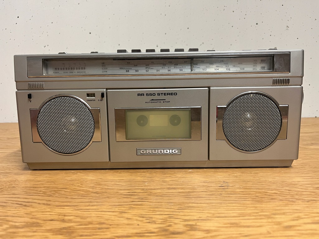 Radiomagnetofon GRUNDIG RR 550 Stereo Klasyk Vintage