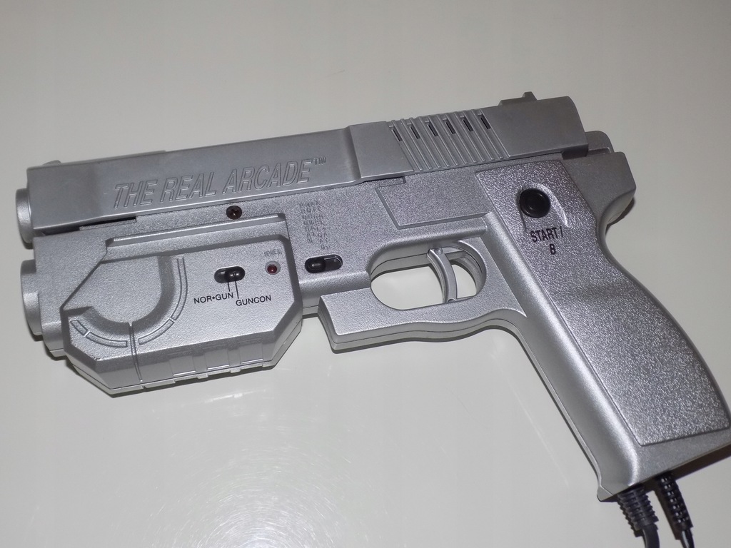 PLAY STATION 1 ( PSX ) REAL ARCADE LIGHT GUN