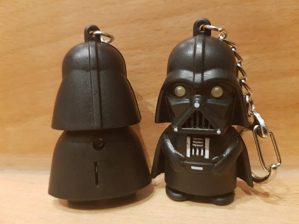 Brelok Star Wars Lord Vader -święcące oczy, dźwięk