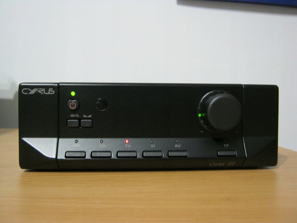 MISSION CYRUS 3 PHONO , PRE 100% ORG. PILOT IDEAL