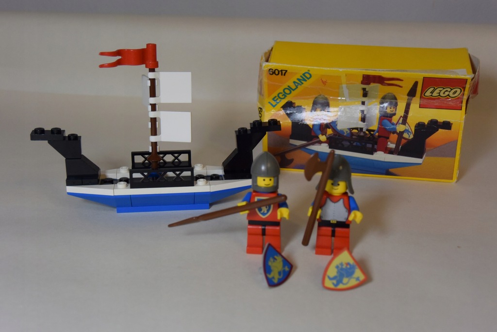 Klocki LEGO Legoland 6017 Castle King's Oarsmen
