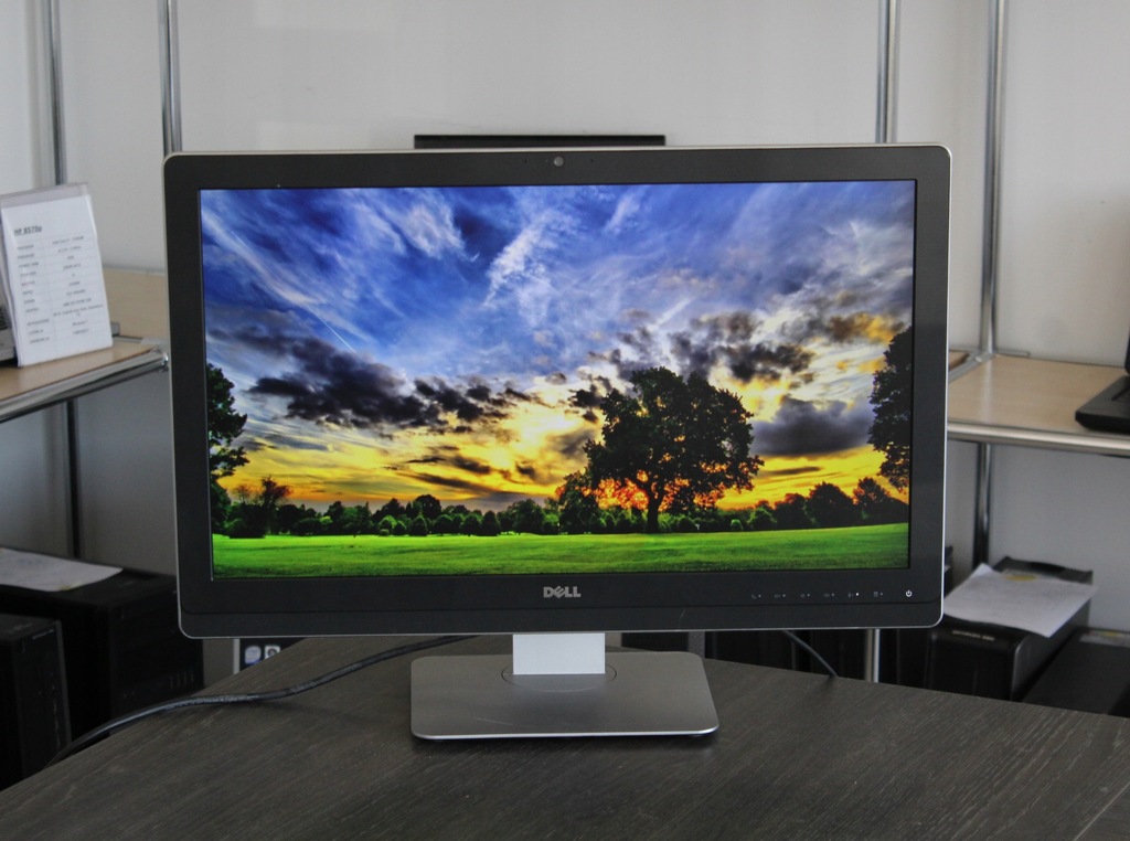 Monitor Dell UZ2315H 23'' FHD LED IPS Kamera Audio 7630580030