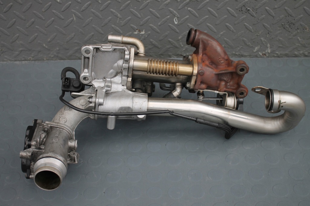 ZAWÓR CHŁODNICA EGR NISSAN JUKE 1.5 DCI 1014 12401054635 oficjalne