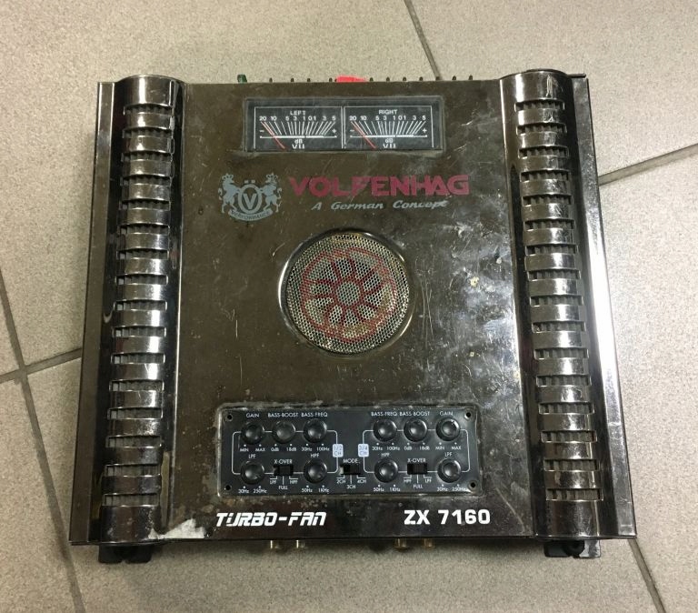 VOLFENHAG (ZX-7160) 4-KANAŁOWY MOSTKOWY WZMACNIAC - 8769761934