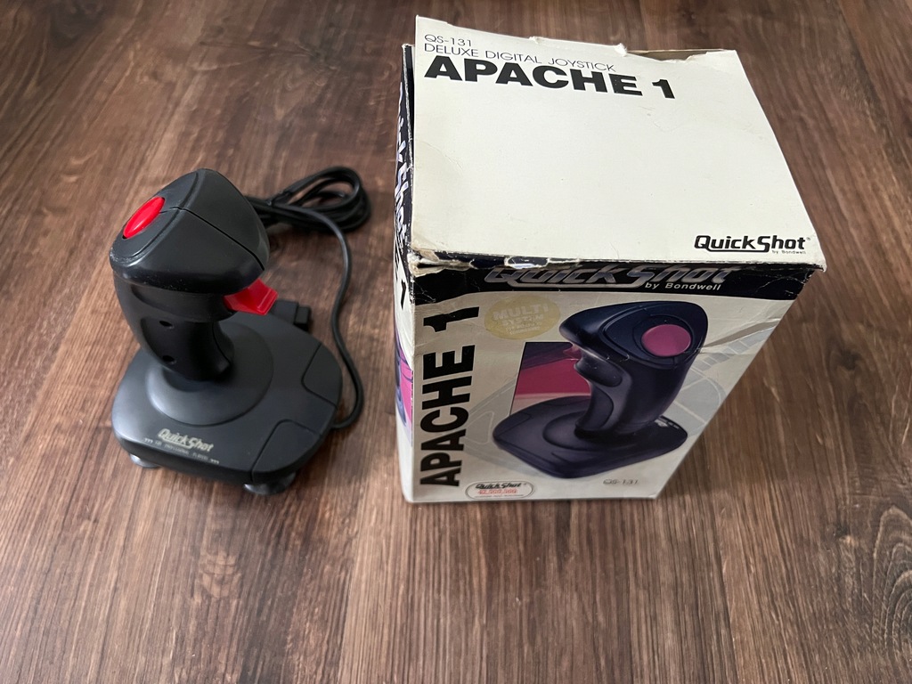 Joystick QUICKSHOT Apache 1 BOX - leżak magazynowy AMIGA