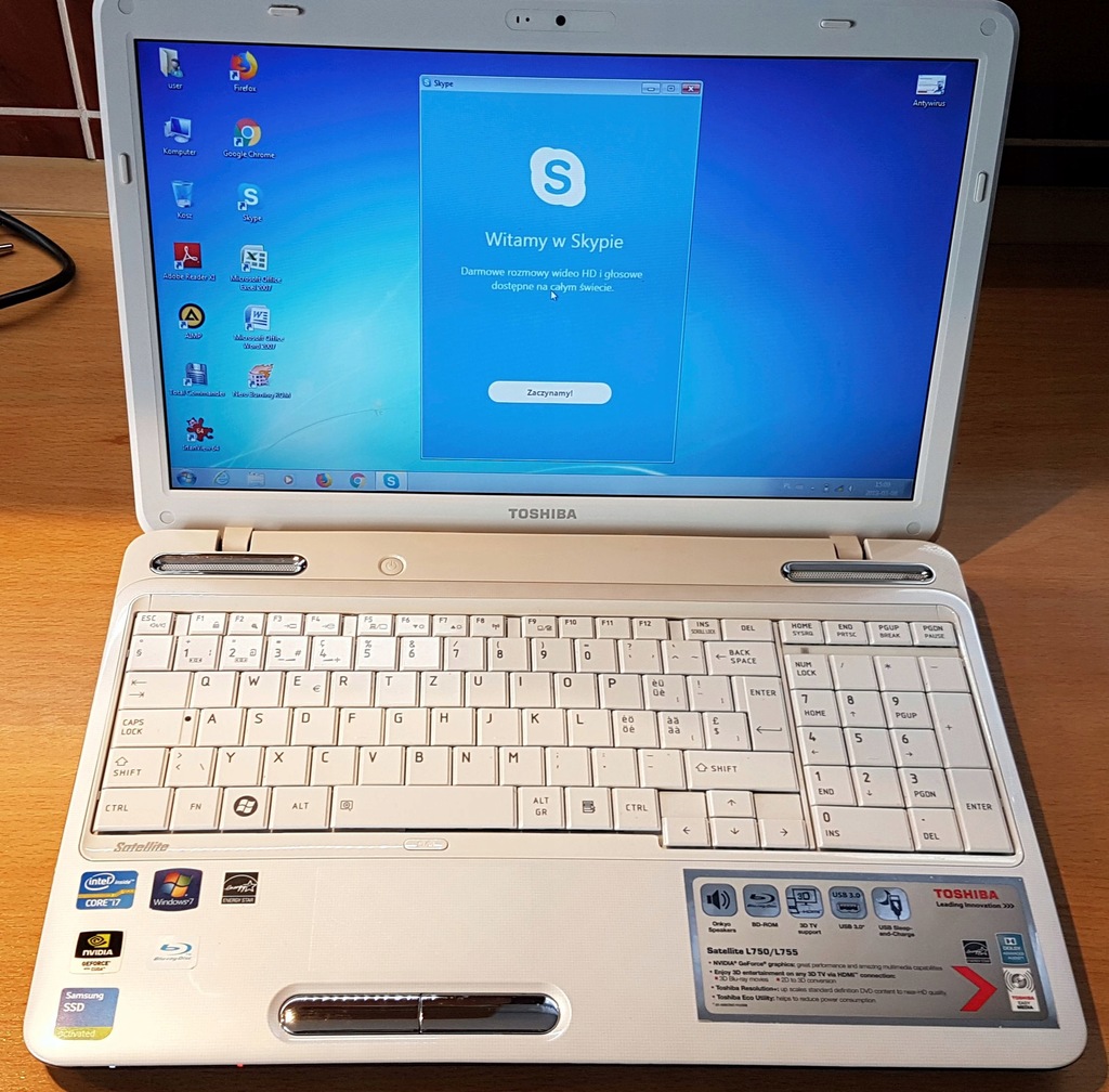 Toshiba satellite i5, 4 GB Ram, 500 GB HDD, 15,6