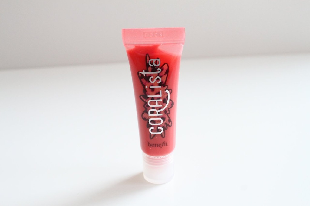 BENEFIT ULTRA PLUSH GLOSS CORALISTA Błyszczyk