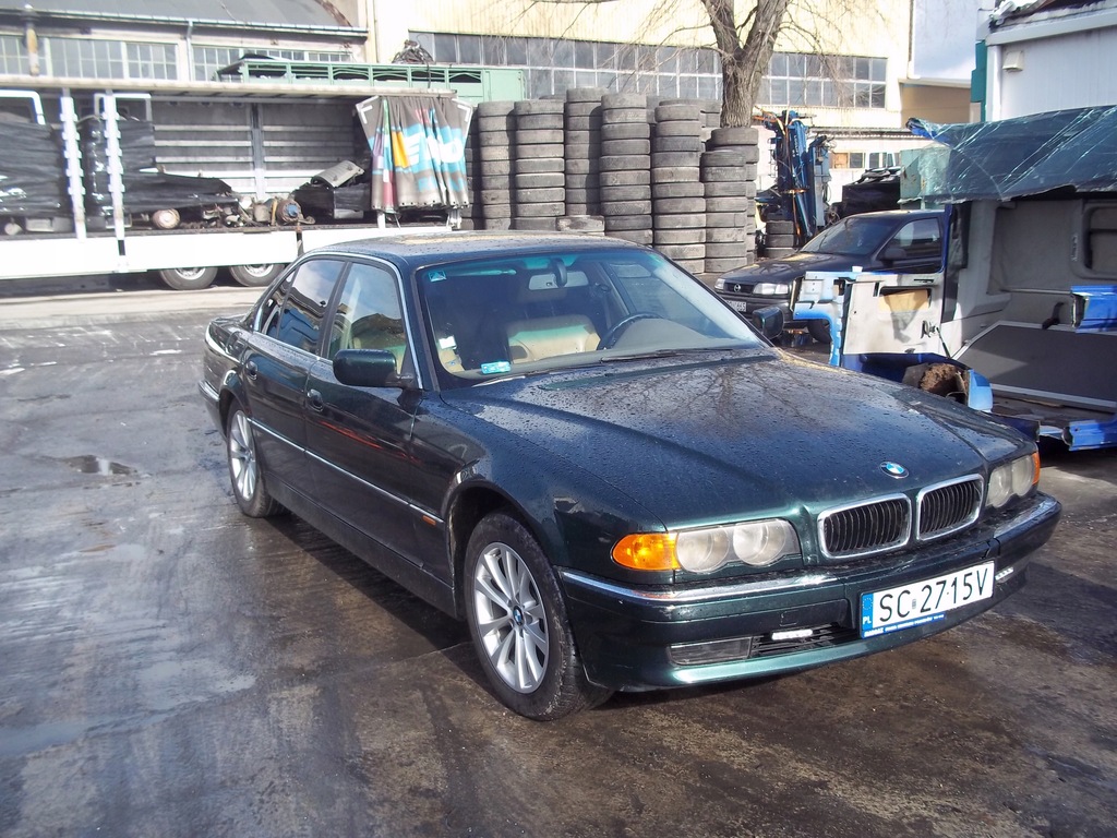 BMW 7 (E38) 728 i, iL 193 KM