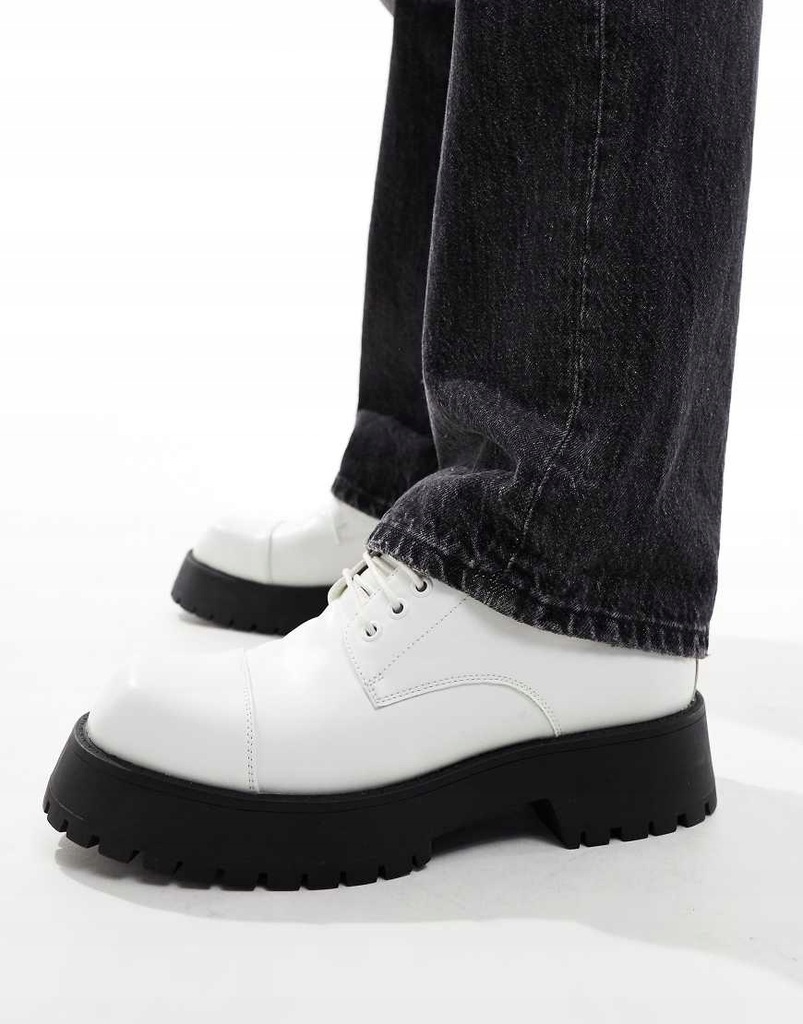 Asos Białe sznurowane buty na grubej podeszwie 39