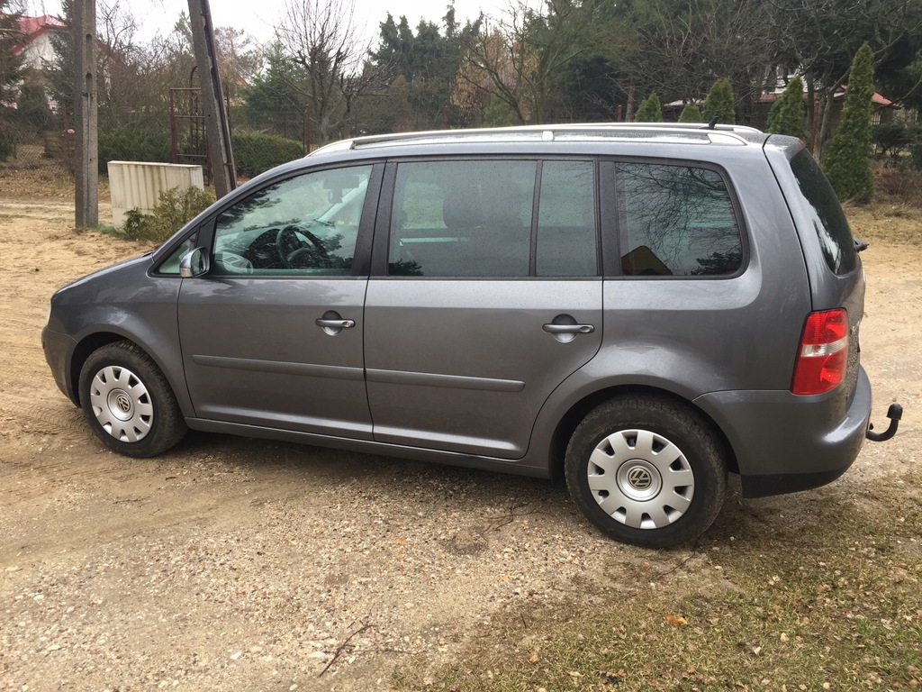 VW TOURAN