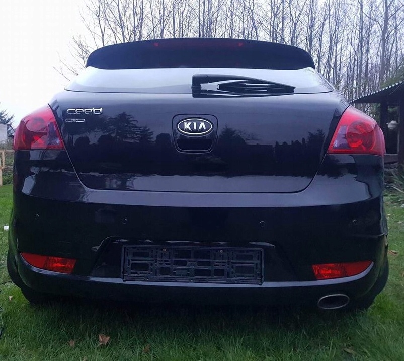 KIA PROS CEED kolor czarny, silnik 1.4Benzyna+LPG