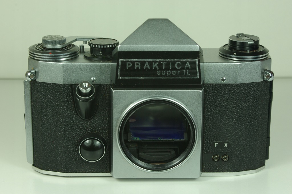 Praktica Super TL -uszkodzony światłomierz