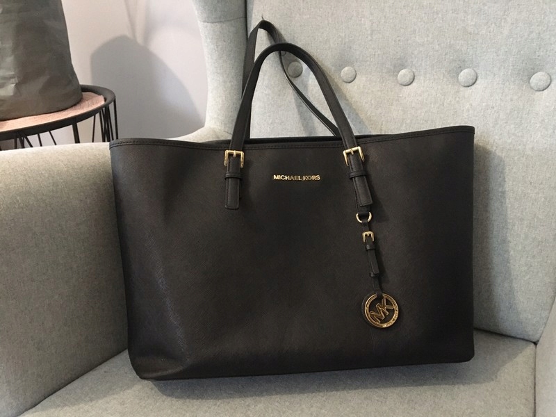 MICHAEL KORS torba jet set travel czarna