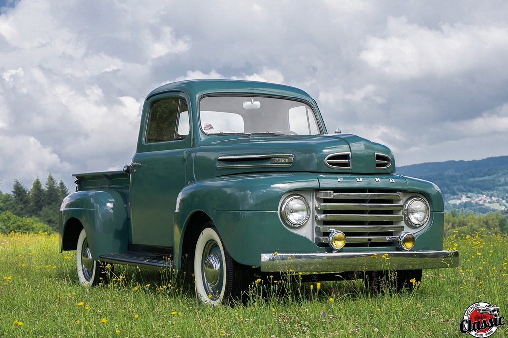 Ford Pickup F1 z 1950 zielony silnik 3,7L 140KM