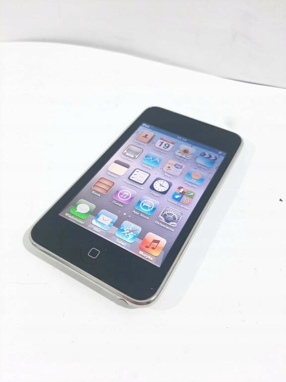 APPLE IPOD TOUCH 3RD GENERATION A1318 64GB