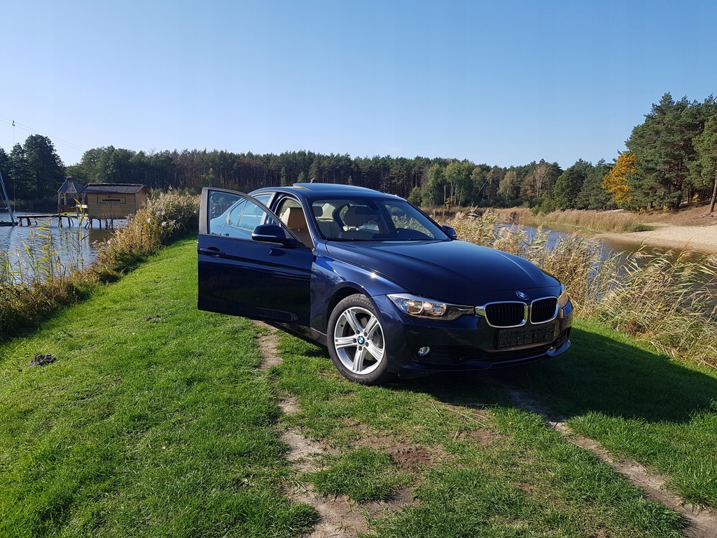 BMW 3 (F30, F80) 320 i xDrive 184 KM 8599812726