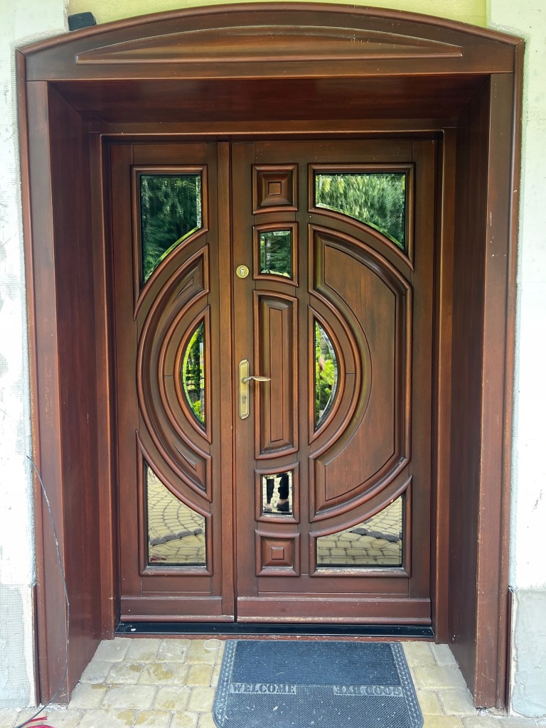 PIĘKNE DRZWI ZEWNĘTRZNE DREWNIANE