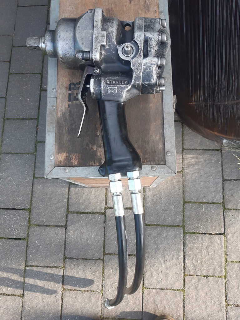 Klucz stanley hydrauliczny udarowy IW12 stacja 3/4