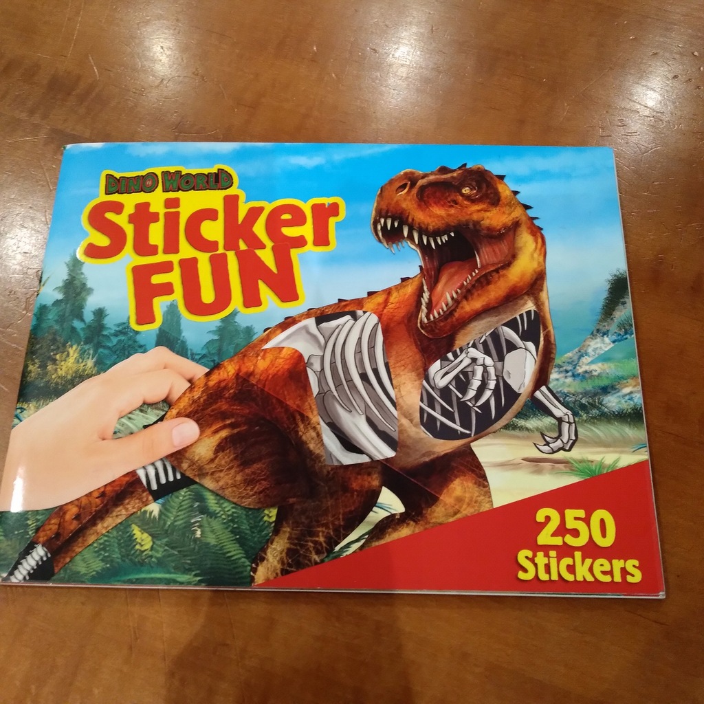 DINO WORLD STICKER FUN ZESZYT EDUKACYJNY NAKLEJKI 12821824710