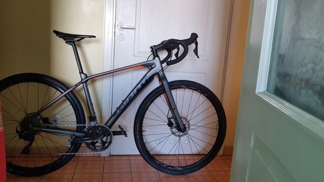 Giant Toughroad SLR GX ( GE )