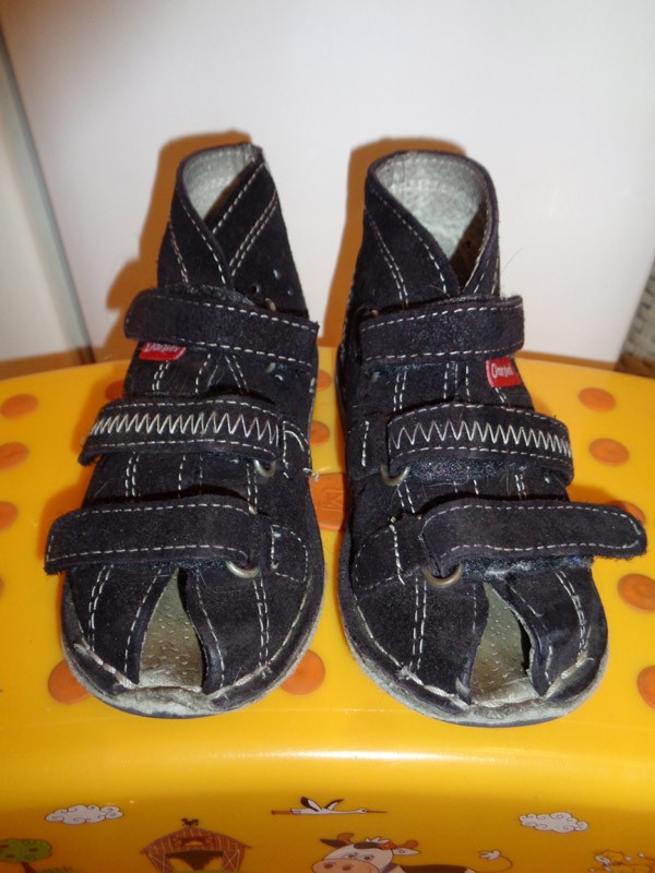 buty - sandałki Daniel rozmiar 24
