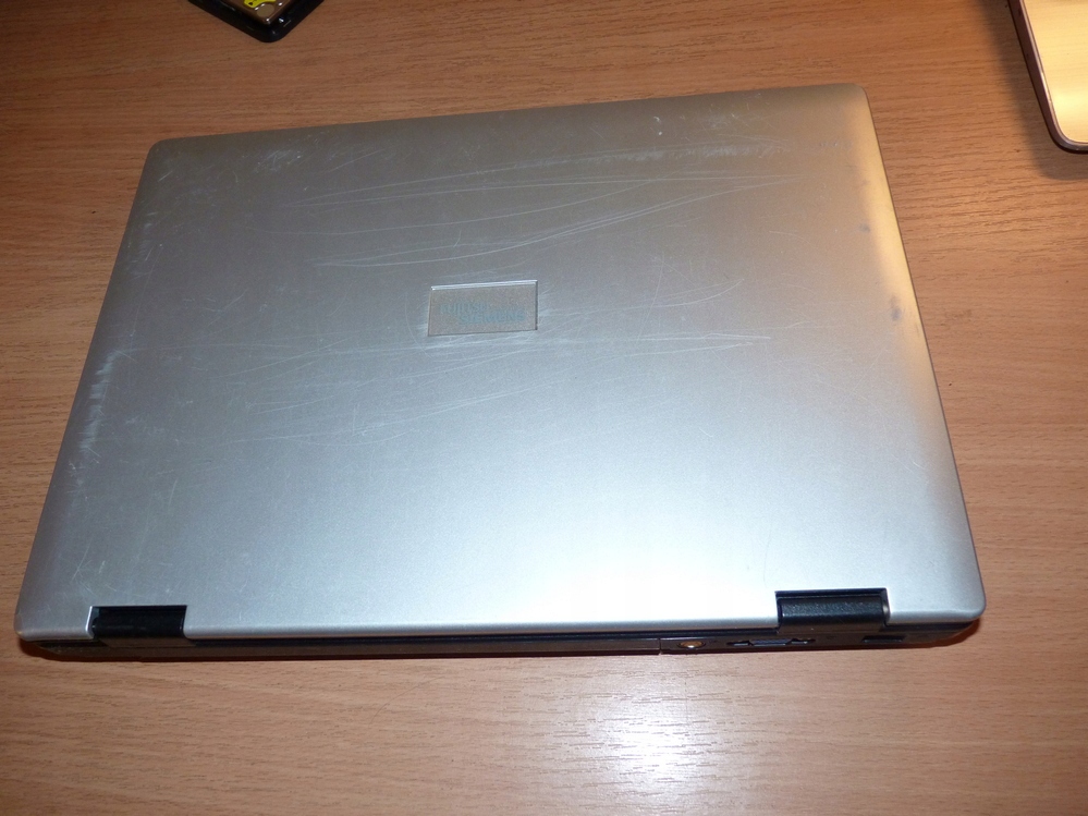 FUJITSU SIEMENS AMILO LI 2727 DUAL CORE T2310 1.46GHZ/2GB