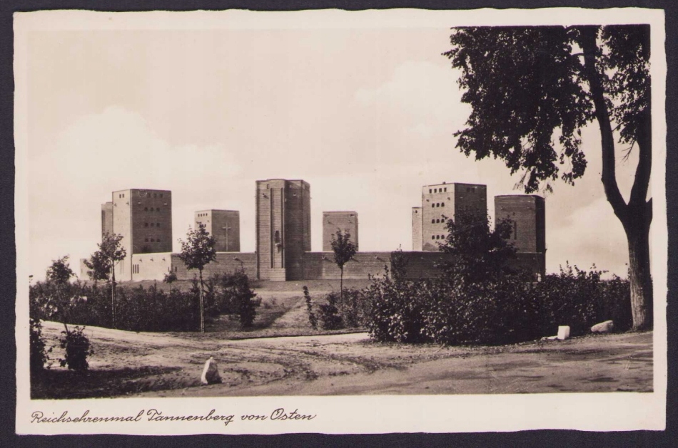 Olsztynek - Hohenstein Mauzoleum Hindenburga