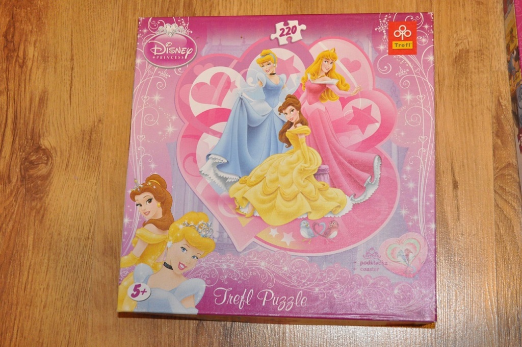 PUZZLE Trefl 220 - Disney Księżniczki