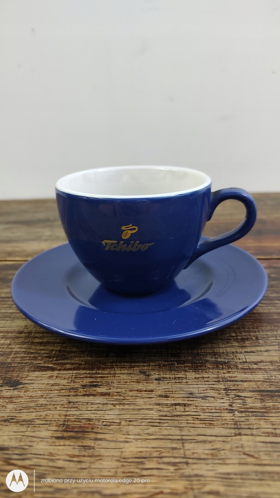 Filiżanka Tchibo Exclusive z podstawką - granatowa