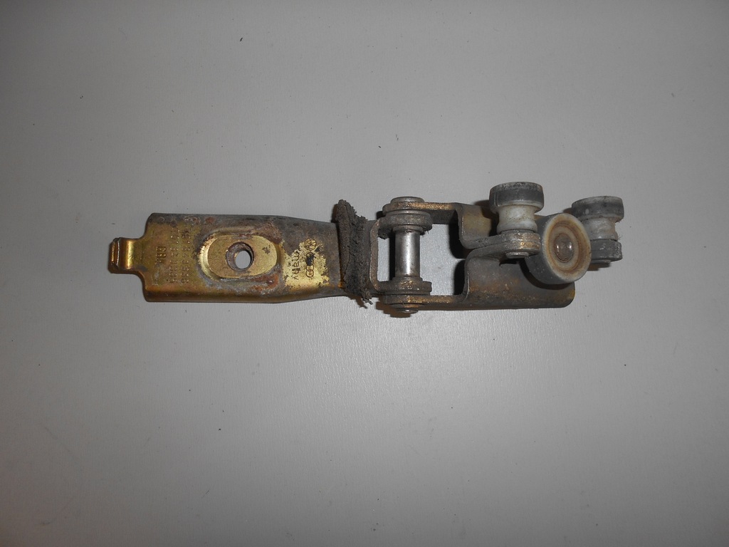 ROLKA ZAWIAS DRZWI PRZESUWNYCH VW T4 701843336 6752594739 oficjalne